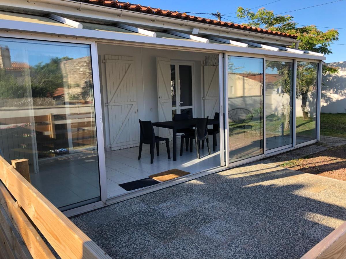 Maison Port De La Guittiere Holiday home *